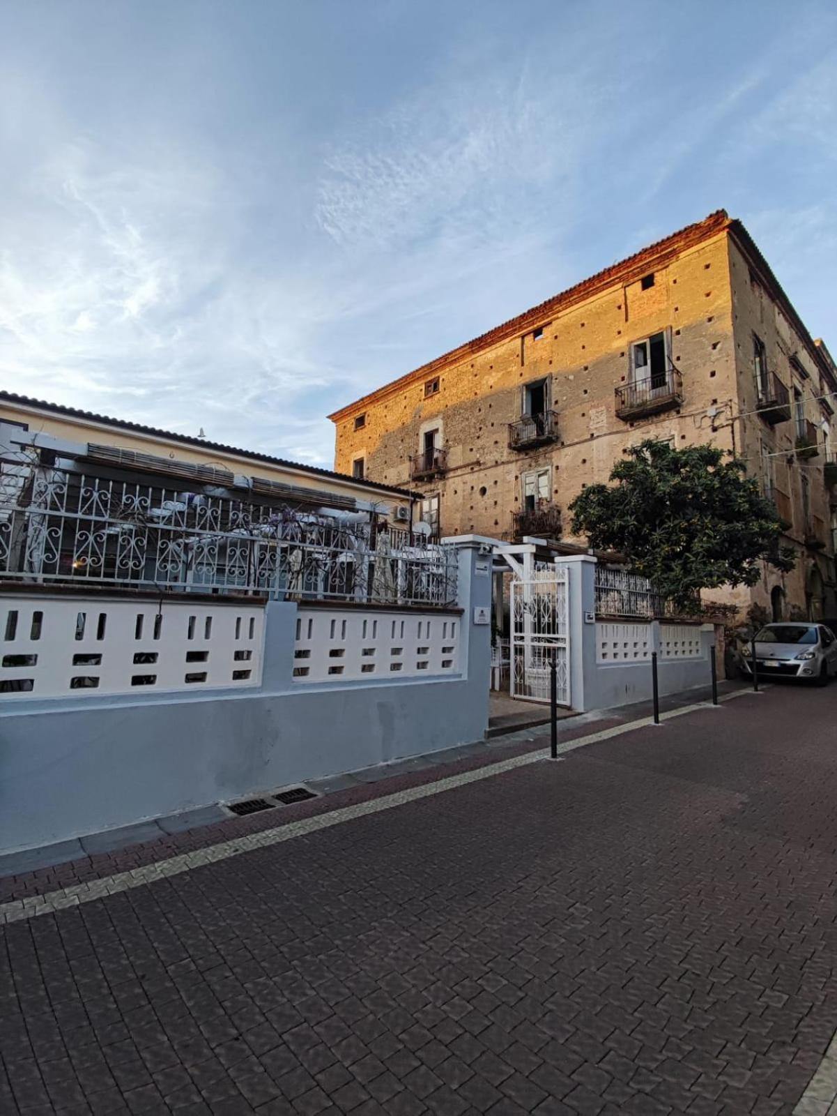 Il Borgo Civ.15 Hotel Paola Eksteriør billede